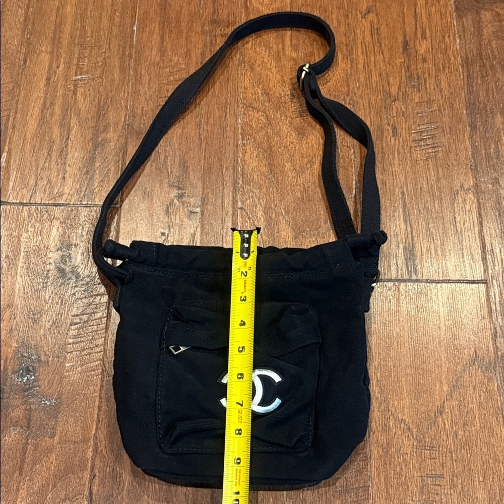 Boutique Made Black Crossbody Bag - Picture 2 of 8